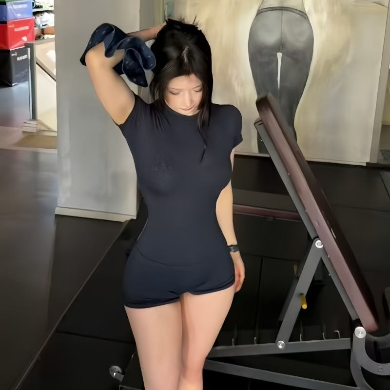 طقم يوجا نسائي من قطعتين بأكما - مراجعة Pilates Yoga Oxford وسعره