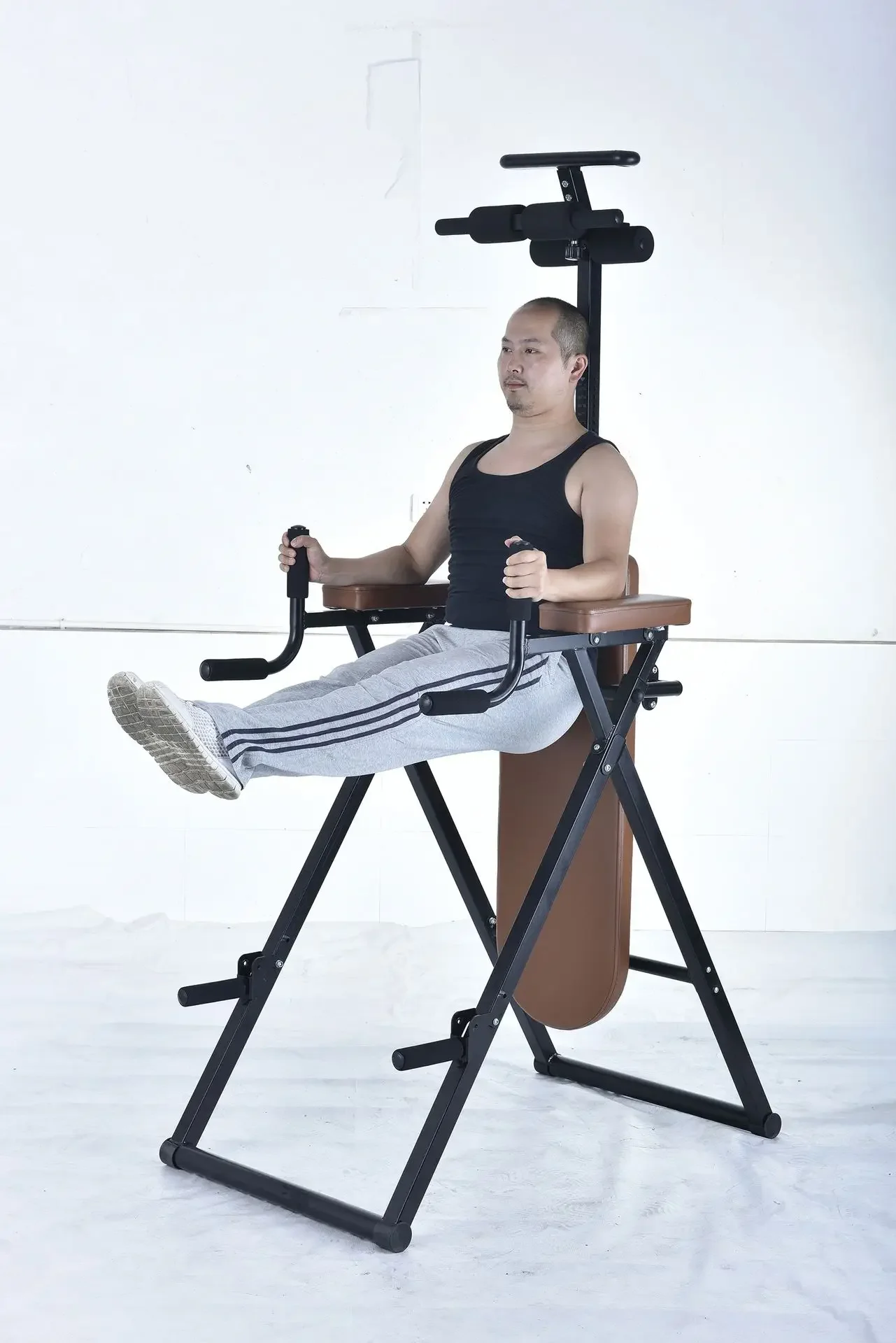 طاولة انعكاس متعددة الوظائف بت - مراجعة Inversion Table Fold وسعره